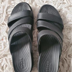 Sandal Crocs